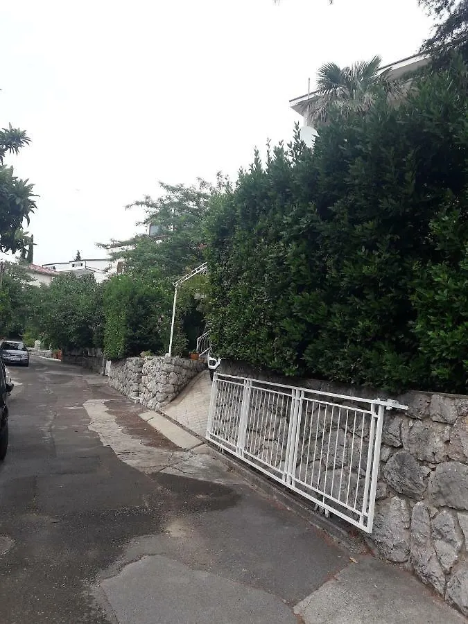 Apartmani Ruzica Crikvenica 0*,  Croatia